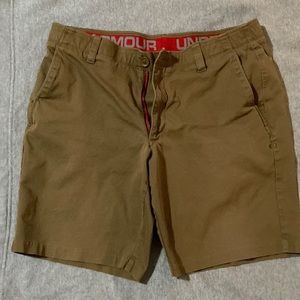 Under Armor Mens shorts size 38